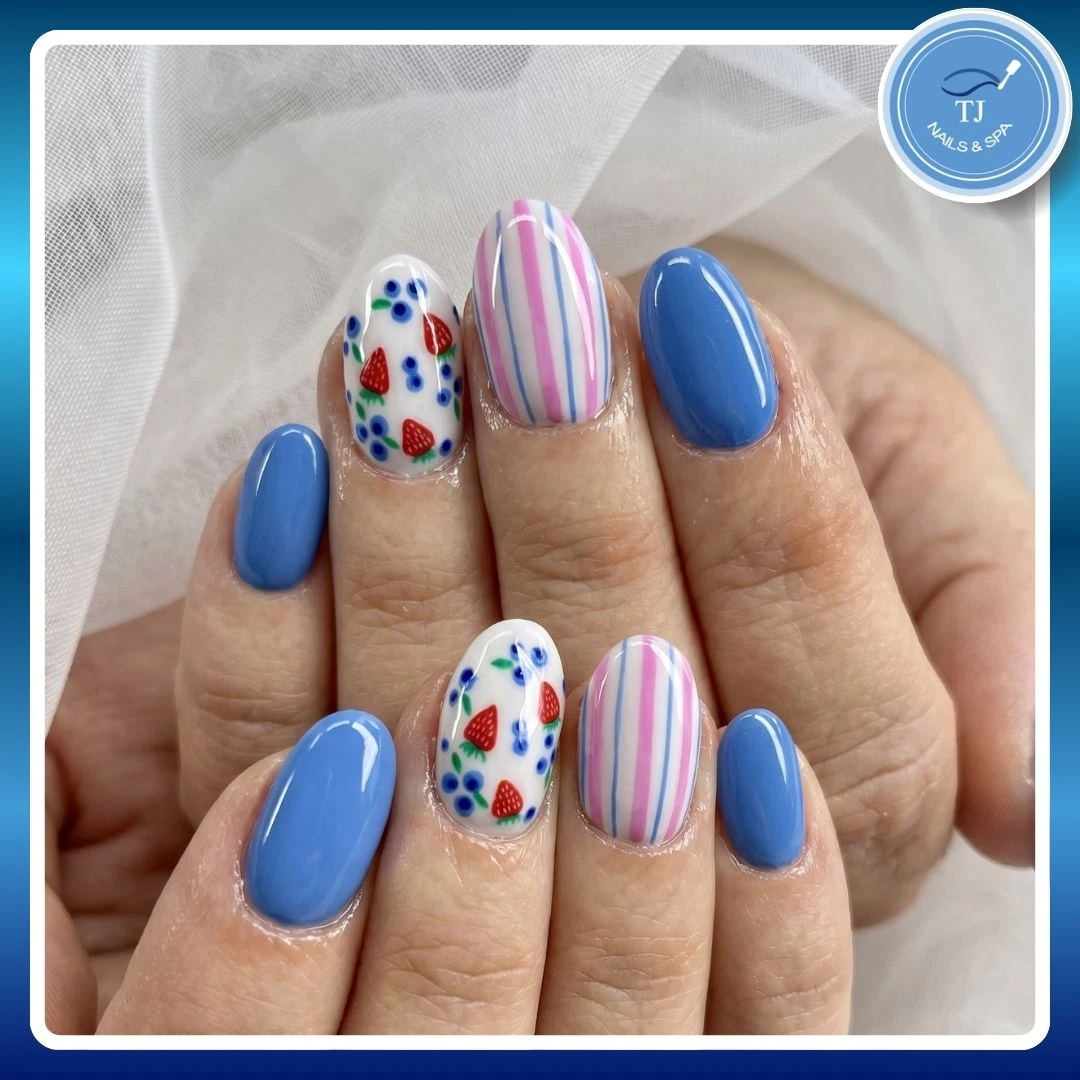Lovely nails